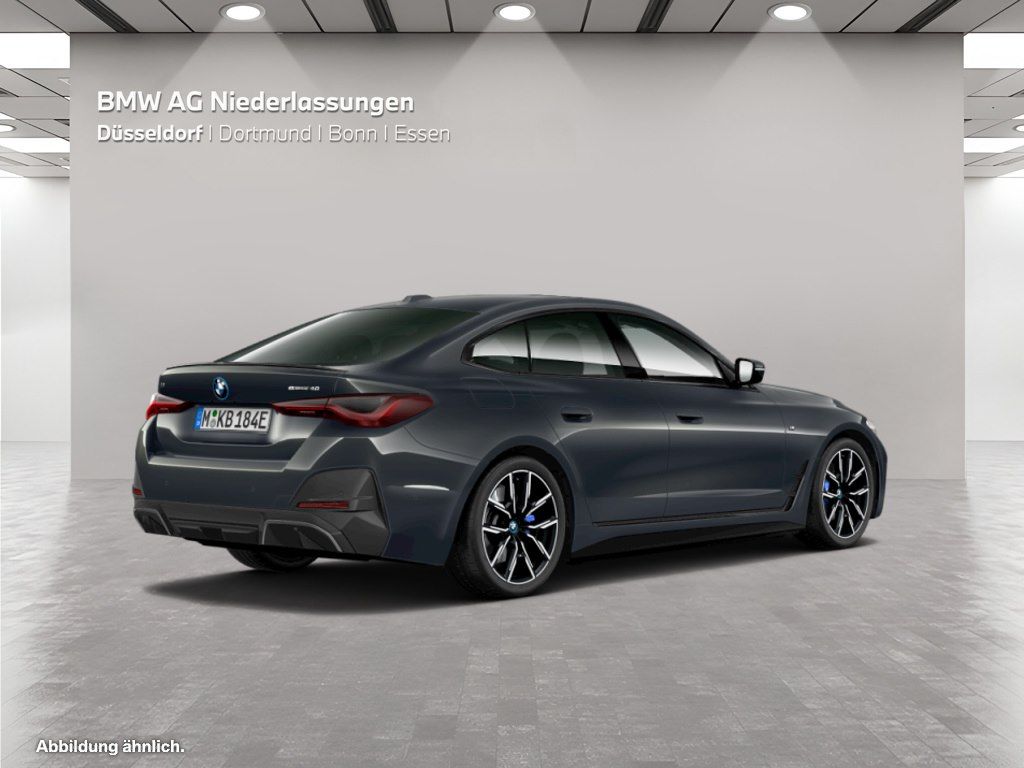 BMW i4 2023