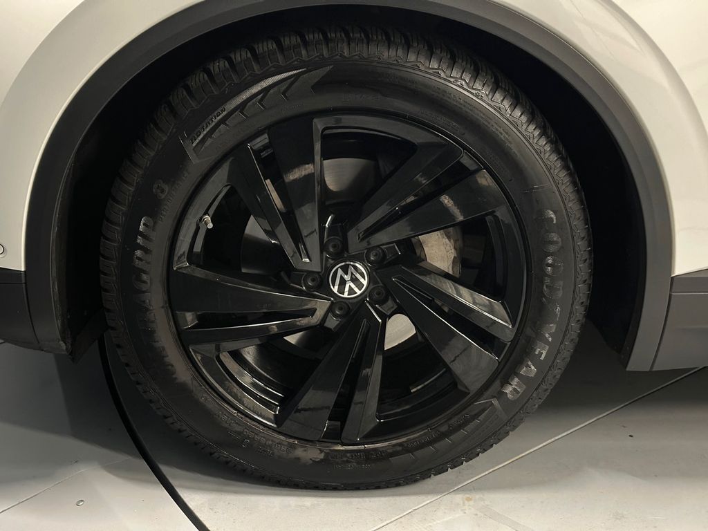 Volkswagen Touareg 2021