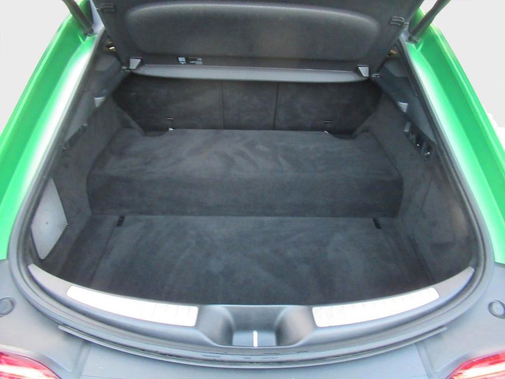 Mercedes-Benz AMG GT 2024