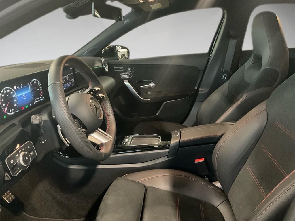 Mercedes-Benz A 250 2025