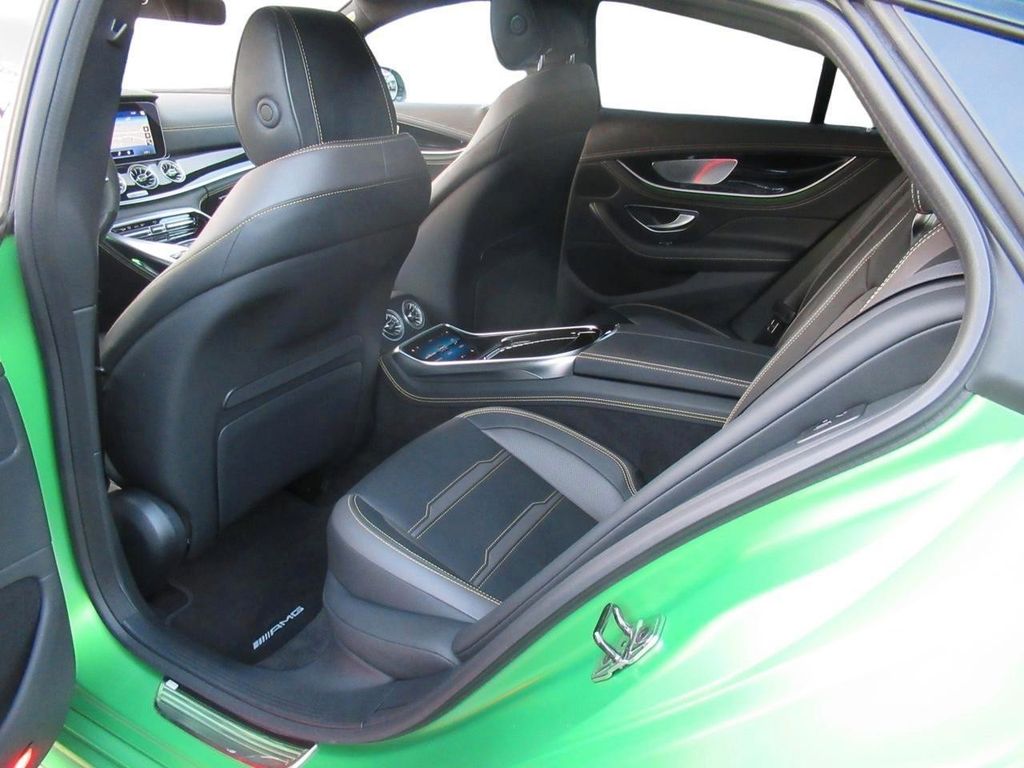 Mercedes-Benz AMG GT 2024