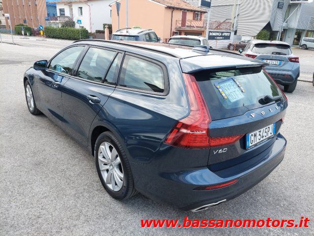 Volvo V60 2022