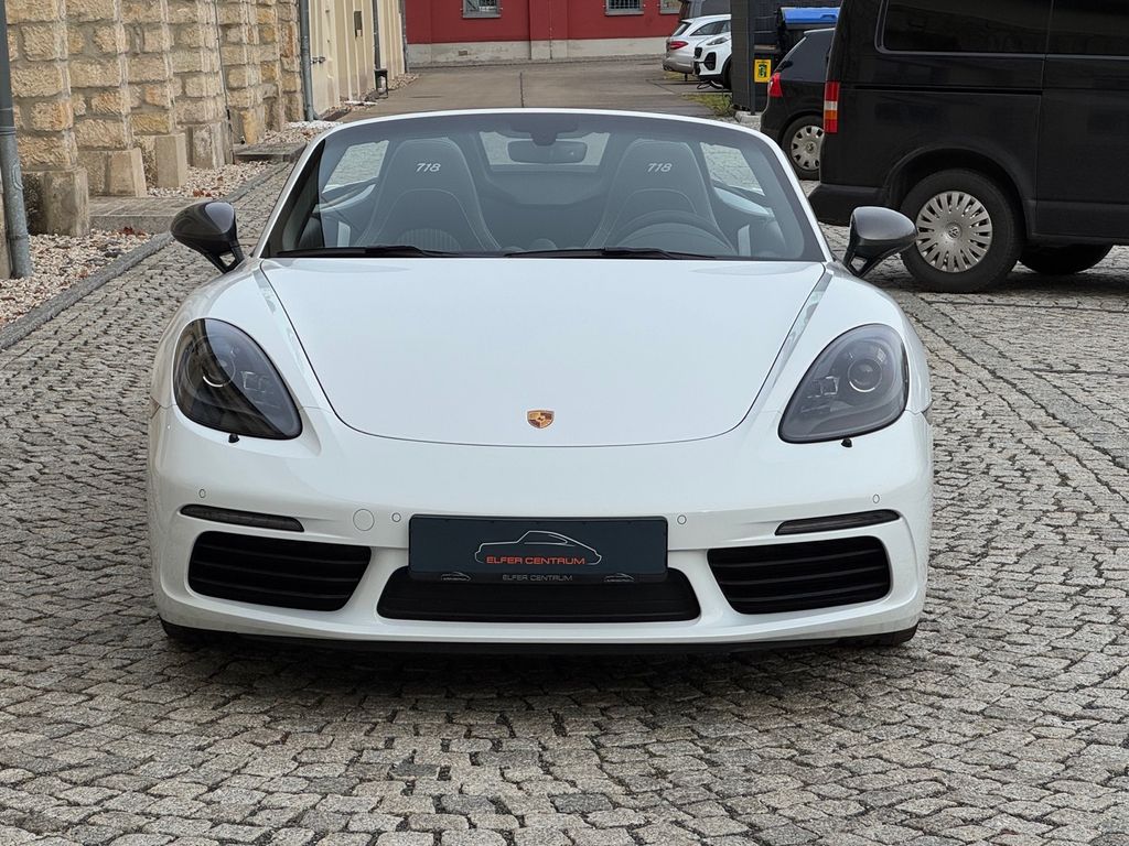 Porsche Boxster 2020