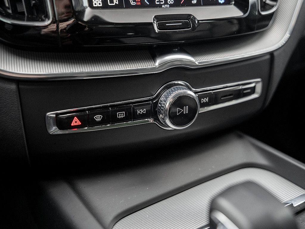 Volvo XC60 2022