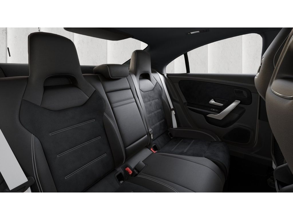 Mercedes-Benz CLA 200 2025