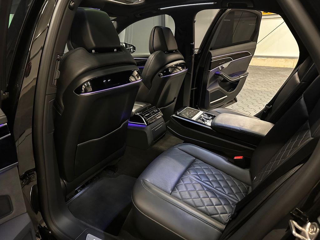 Audi A8 2022