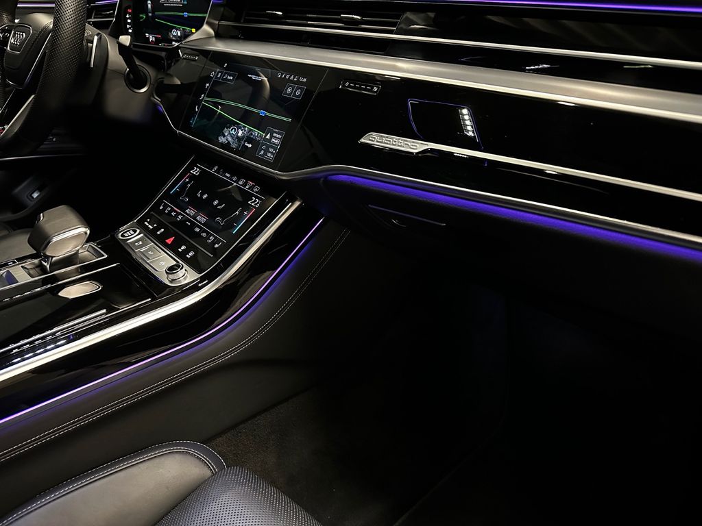 Audi A8 2022