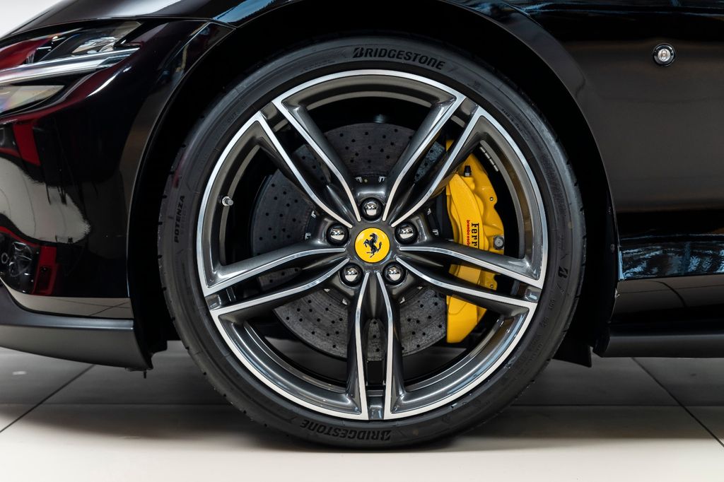 Ferrari Roma 2025