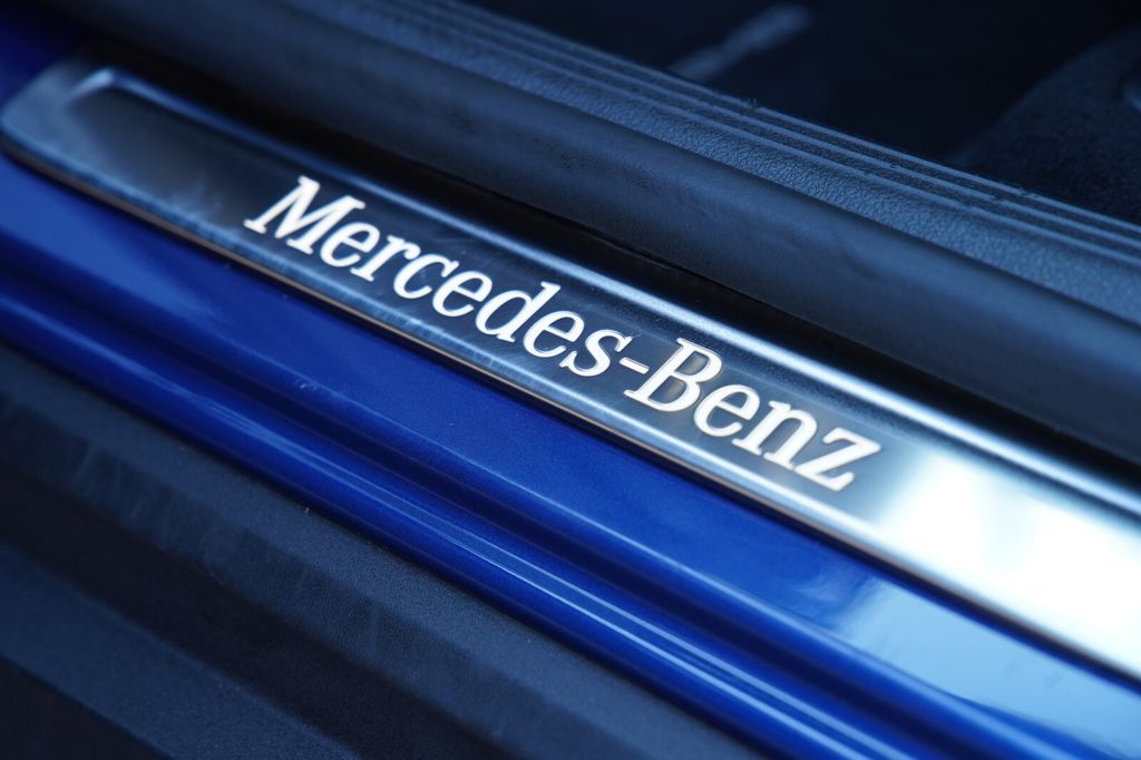Mercedes-Benz GLC 300 2023