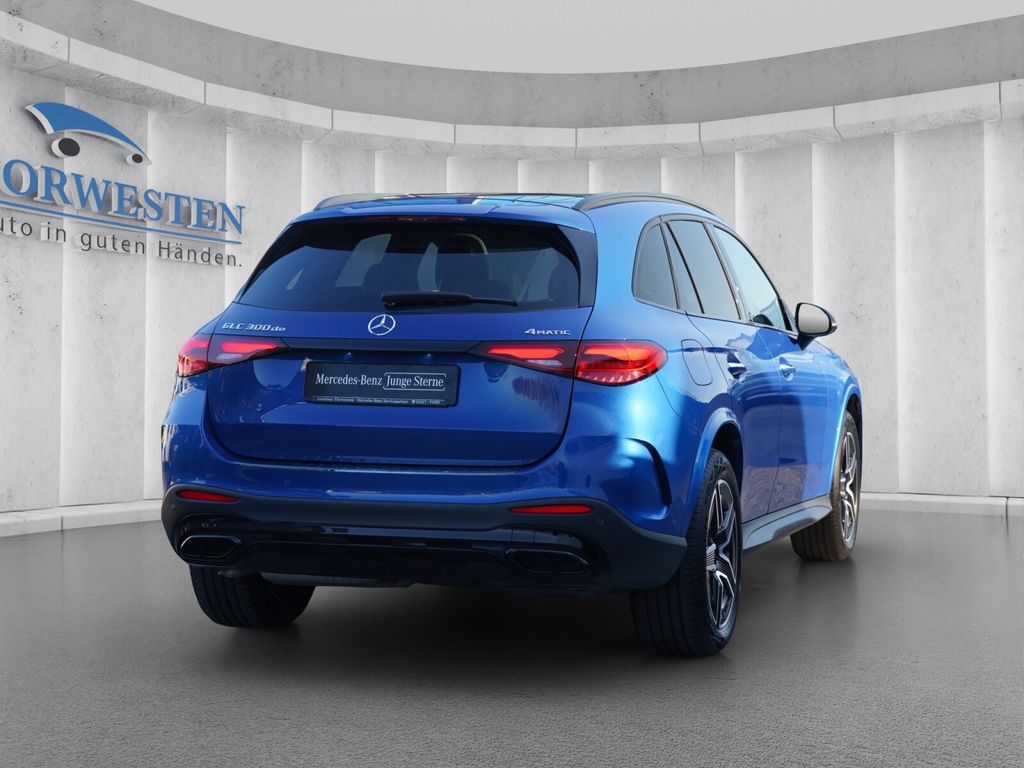 Mercedes-Benz GLC 300 2023