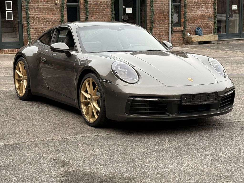 Porsche 992 2024