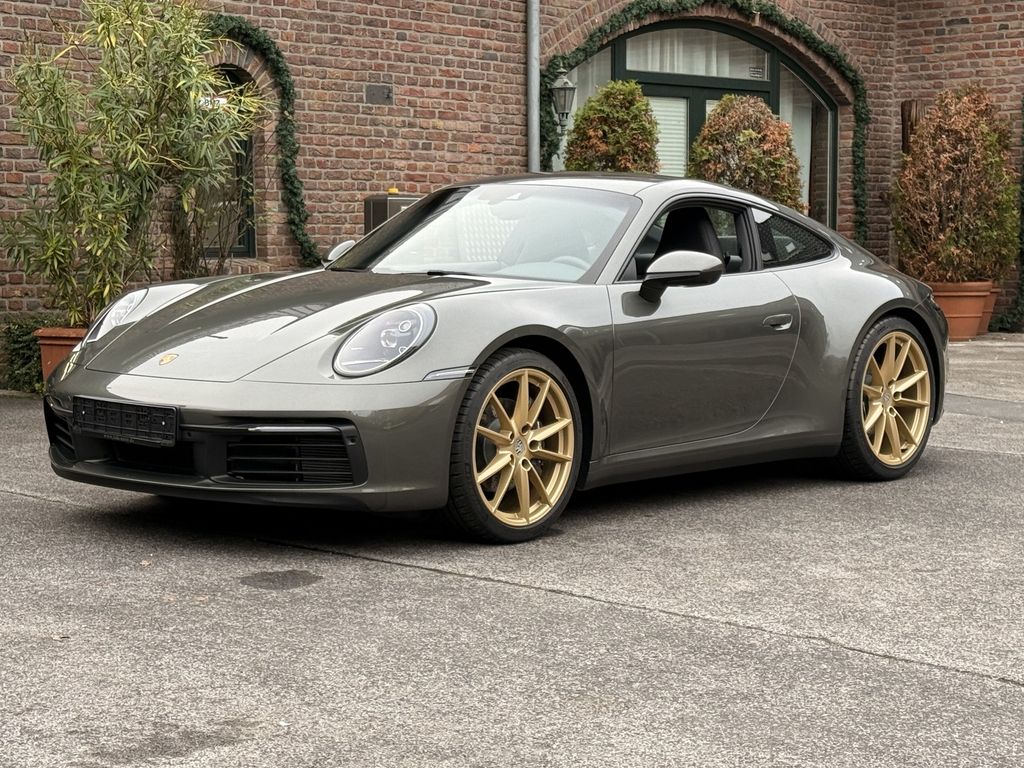 Porsche 992 2024