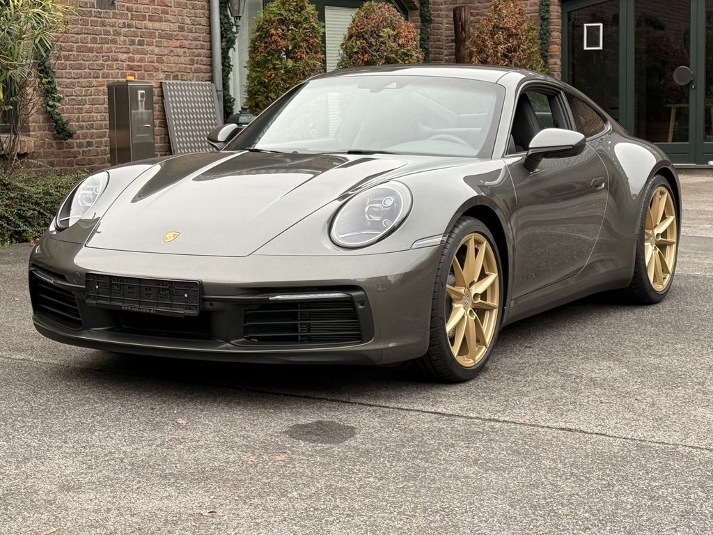 Porsche 992 2024