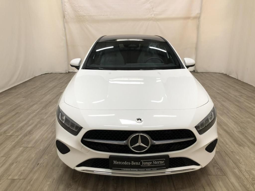Mercedes-Benz A 250 2025