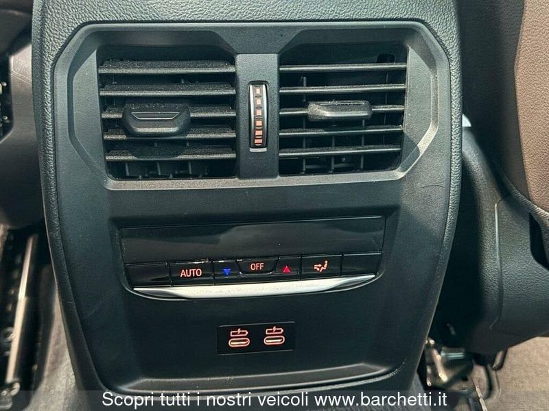 BMW M140i 2021