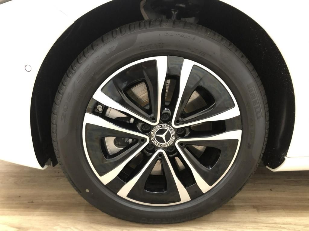 Mercedes-Benz A 250 2025