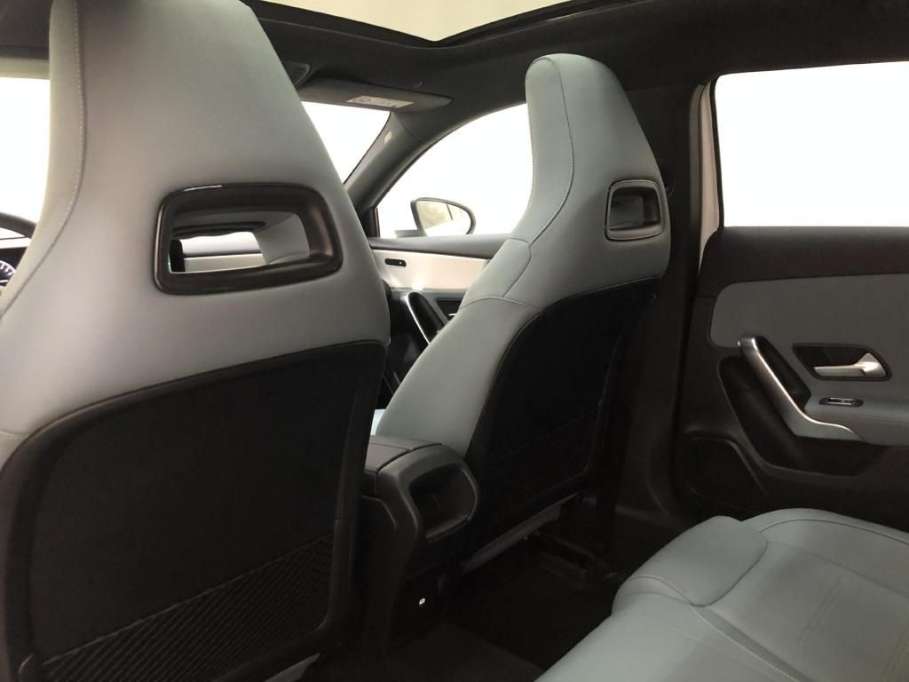 Mercedes-Benz A 250 2025