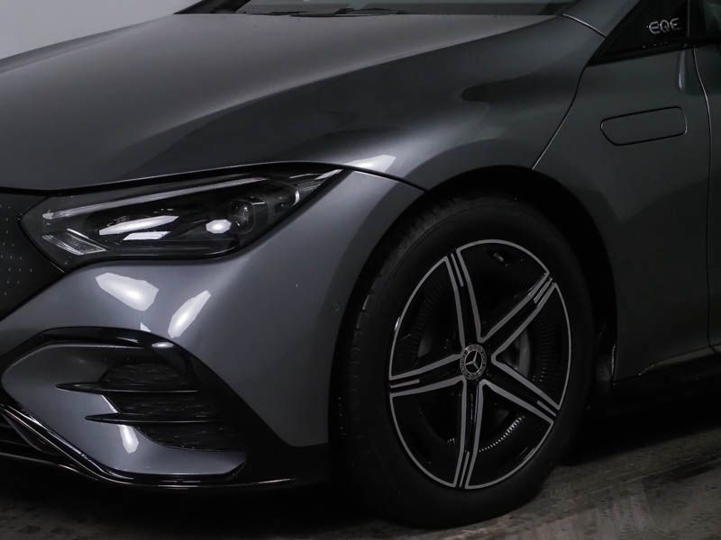 Mercedes-Benz EQE 2024