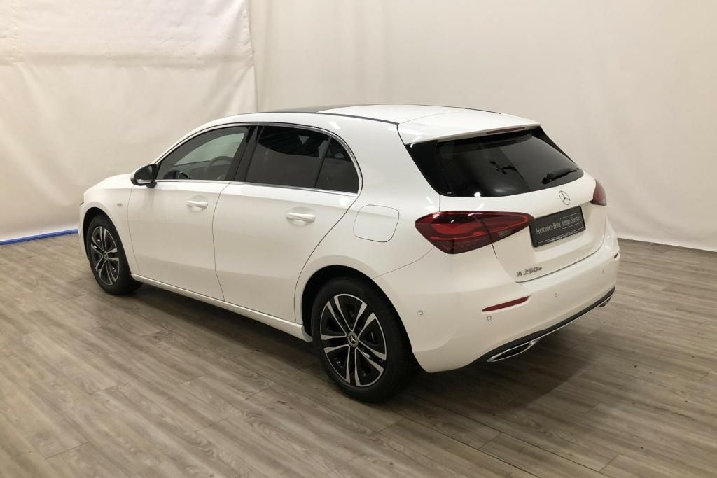 Mercedes-Benz A 250 2025