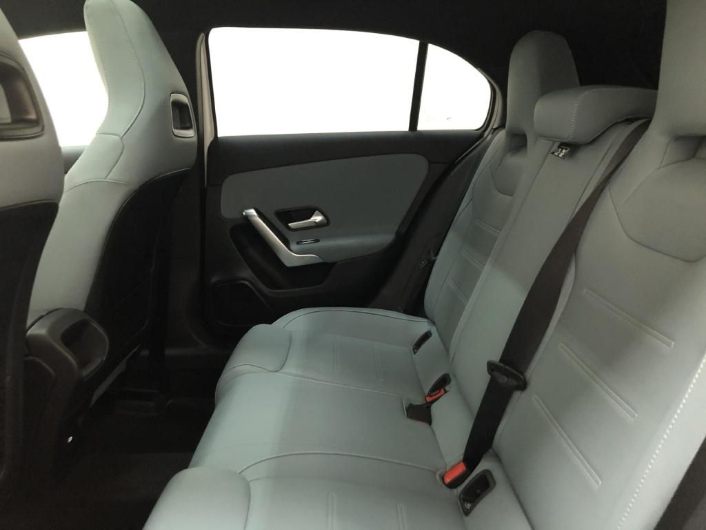 Mercedes-Benz A 250 2025