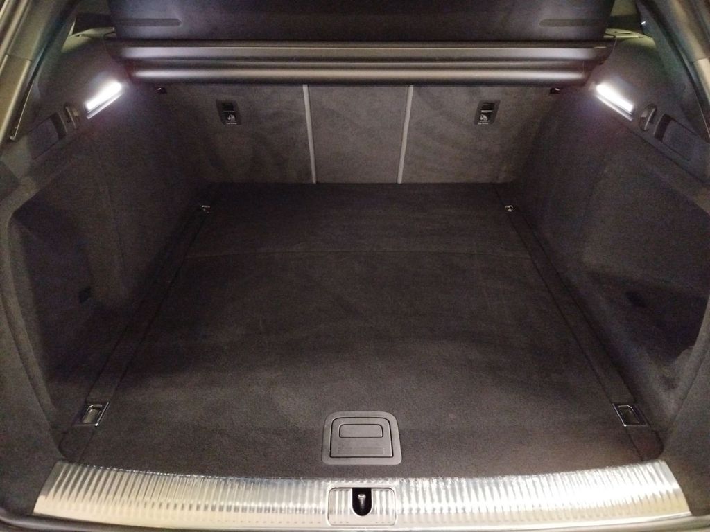 Audi A4 2023