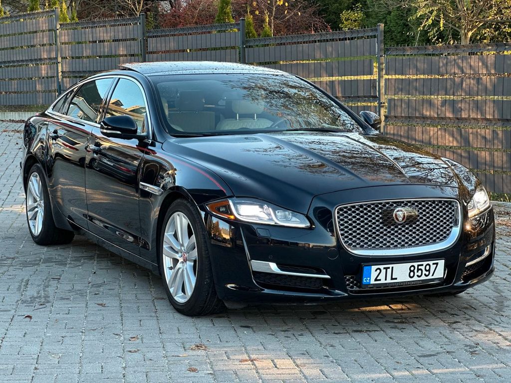 Jaguar XJ 2017
