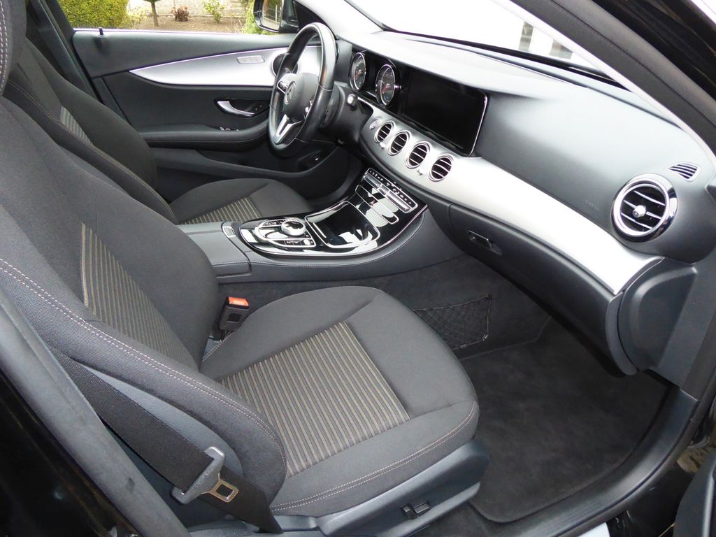 Mercedes-Benz E 300 2019