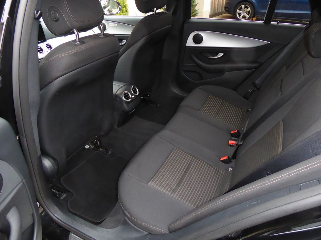 Mercedes-Benz E 300 2019