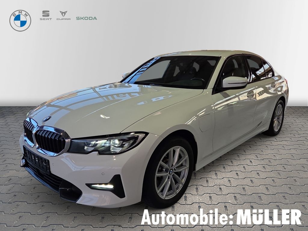 BMW 330 2020
