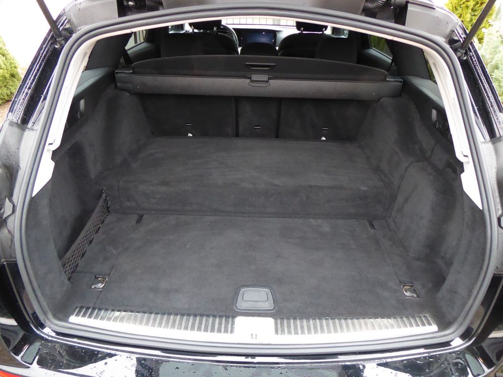 Mercedes-Benz E 300 2019