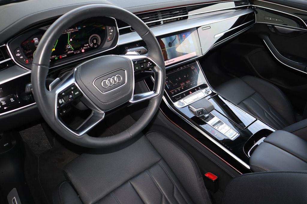 Audi A8 2023