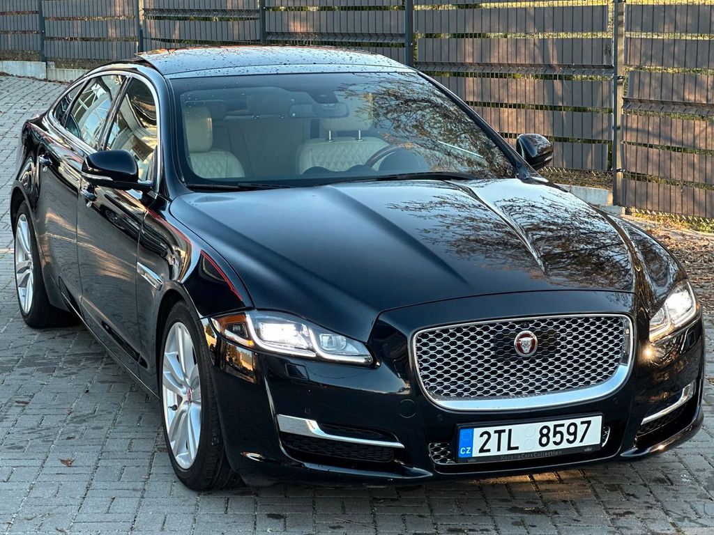Jaguar XJ 2017