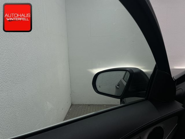 Mercedes-Benz GLC 300 2021