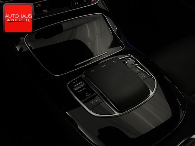 Mercedes-Benz E 300 2022