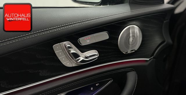 Mercedes-Benz E 300 2022