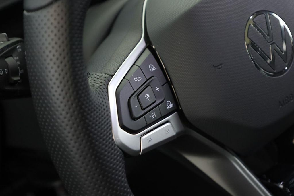 Volkswagen Tiguan 2025