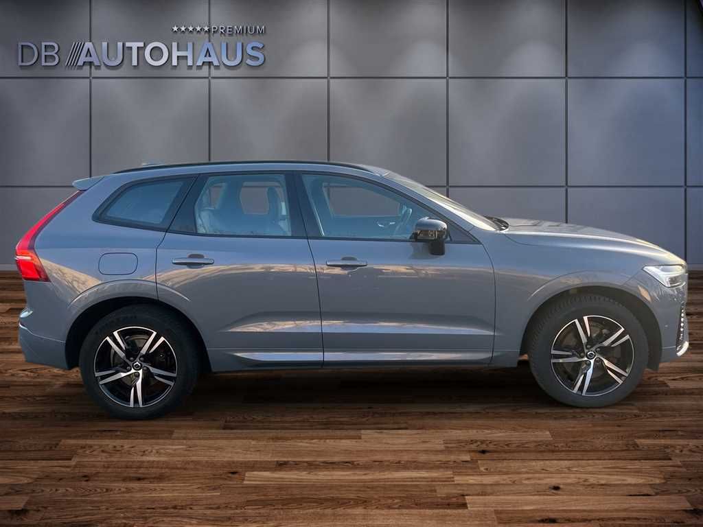 Volvo XC60 2022