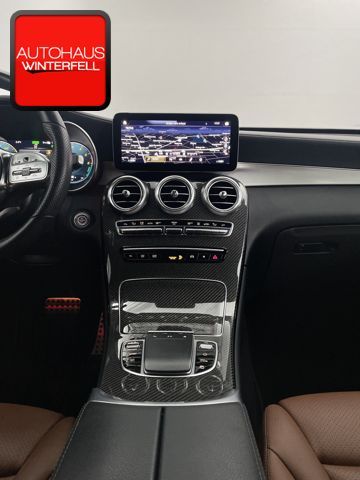 Mercedes-Benz GLC 300 2021