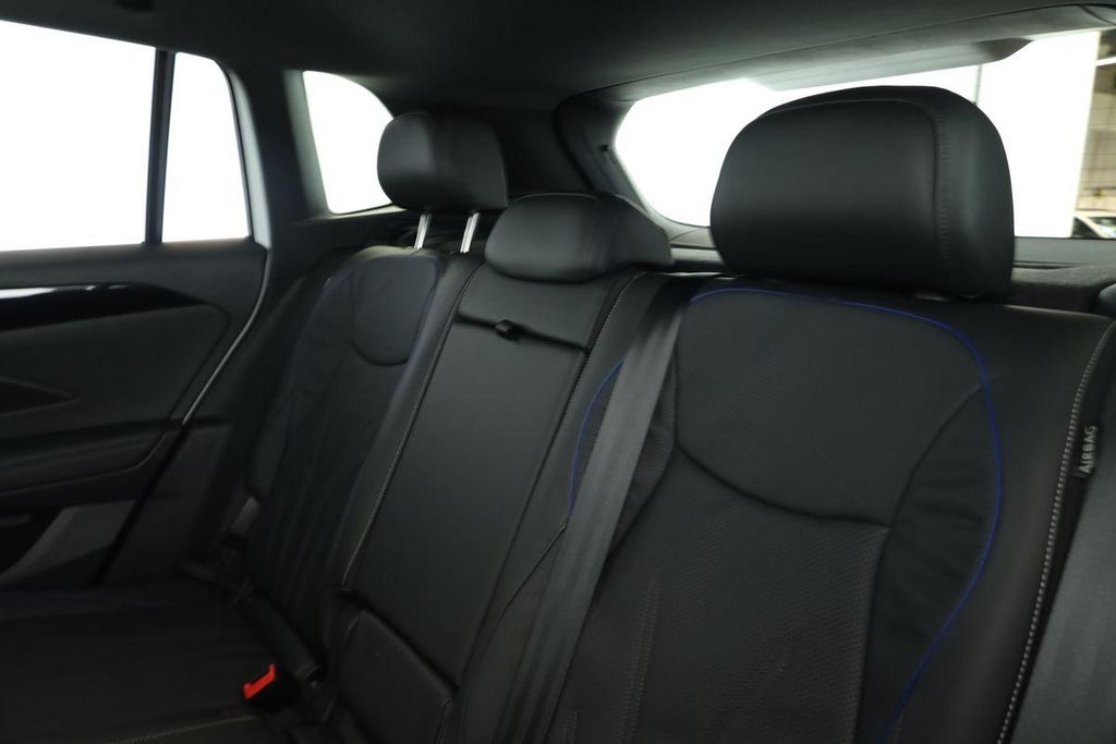 Volkswagen Tiguan 2025