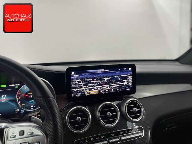 Mercedes-Benz GLC 300 2021