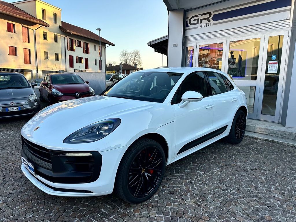 Porsche Macan 2023