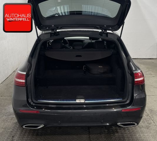 Mercedes-Benz E 300 2022