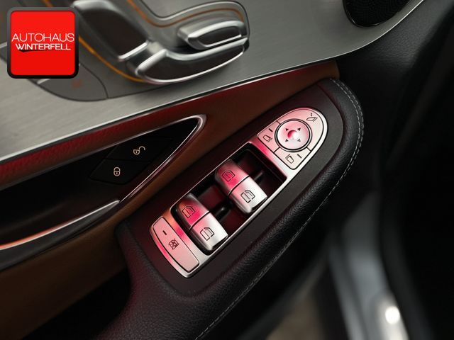 Mercedes-Benz GLC 300 2021