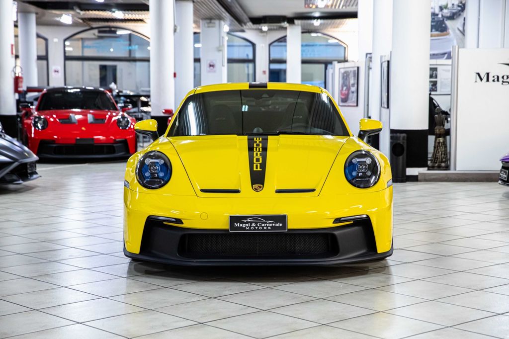 Porsche 992 2023