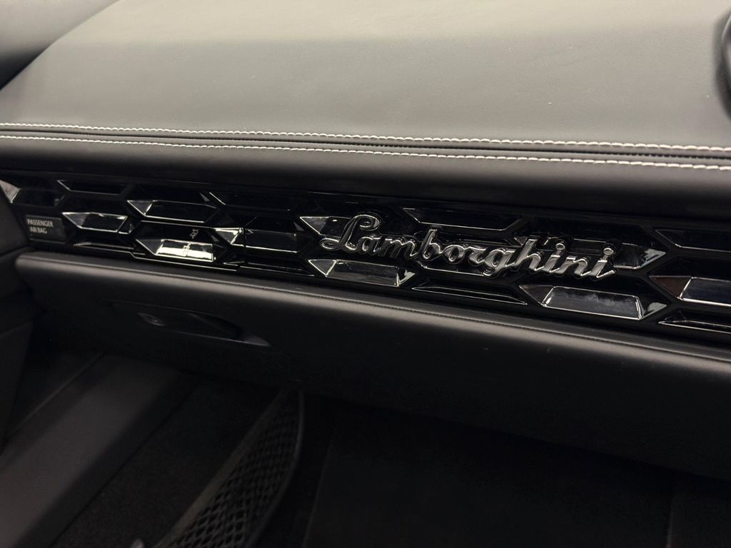 Lamborghini Huracán 2020