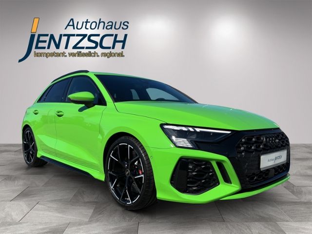 Audi RS3 2024
