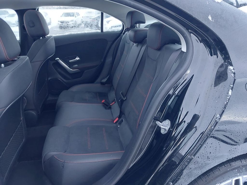 Mercedes-Benz A 250 2021