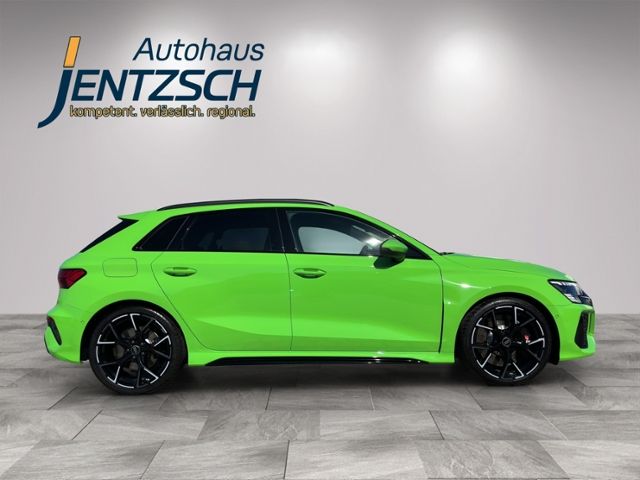 Audi RS3 2024