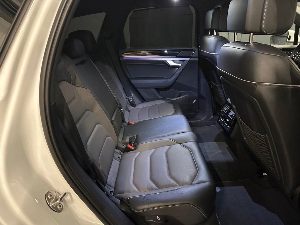 Volkswagen Touareg 2024