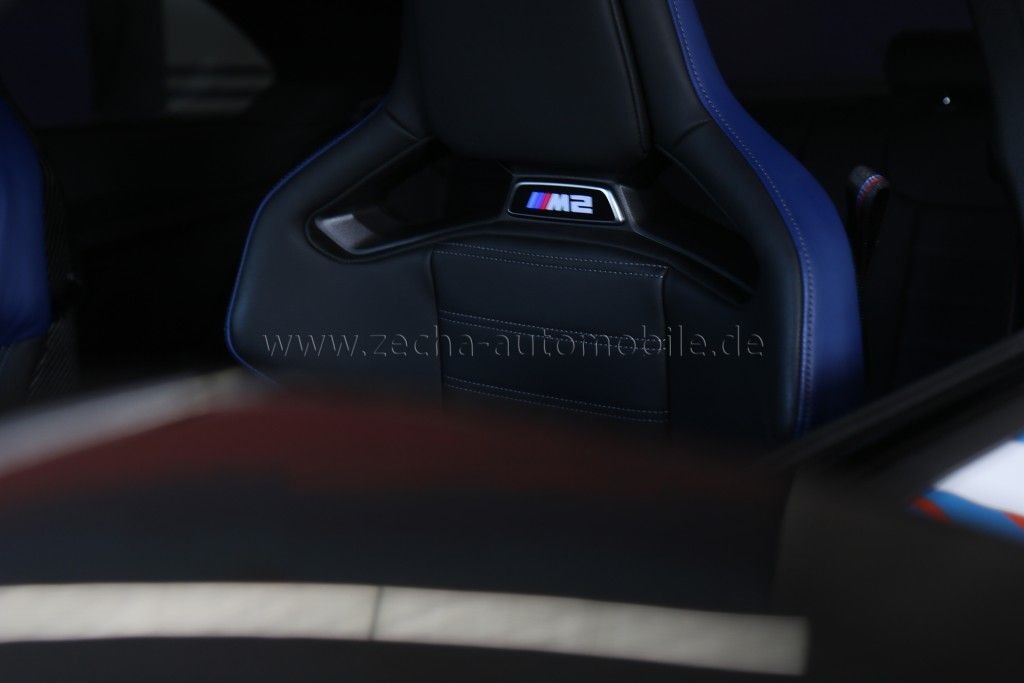 BMW M2 2025